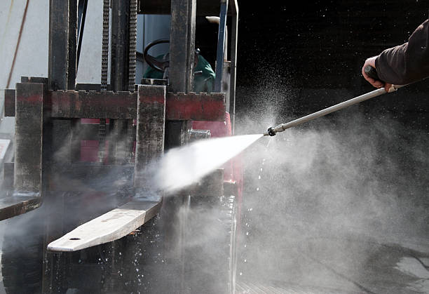 Professional Pressure Washing Services in Moreauville, LA